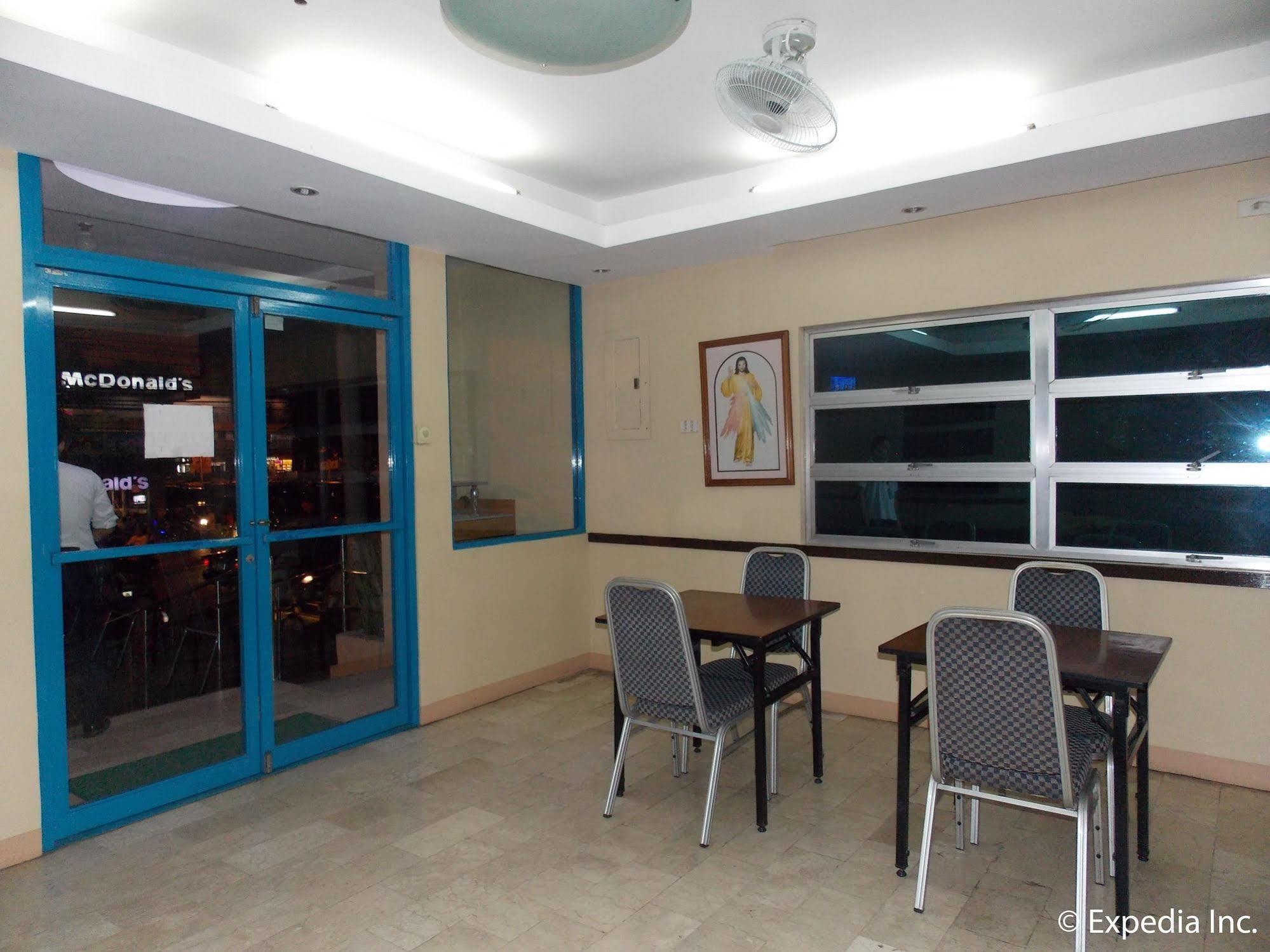 Gv Hotel Talisay Cebu Exterior photo